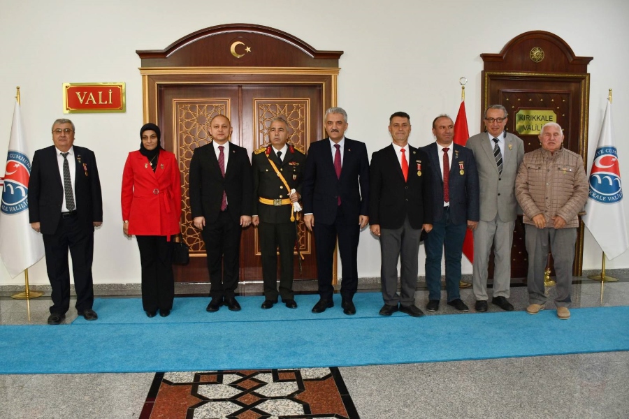 29 EKİM CUMHURİYET BAYRAMI TEBRİKAT KABUL TÖRENİ GERÇEKLEŞTİRİLDİ